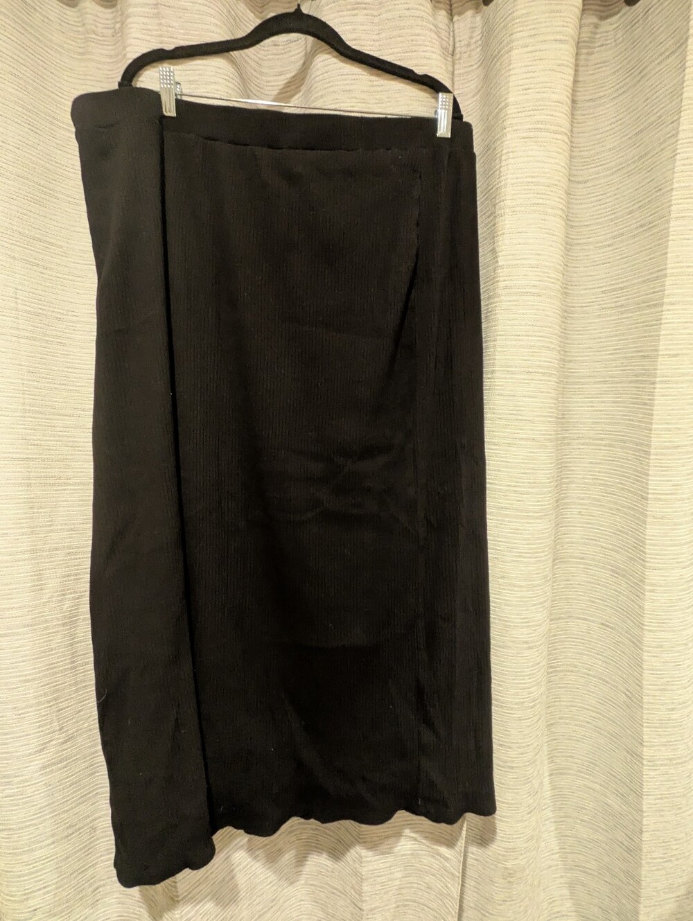 Old Navy Black Ribbed Skirt - 2X